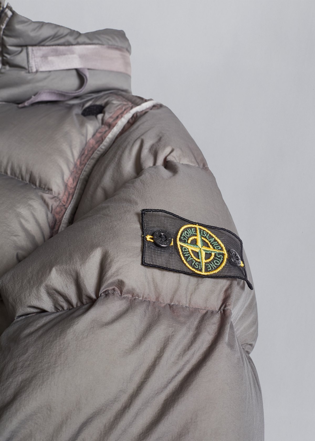 STONE ISLAND OPAQUE NYLON TELLA GOOSE DOWN BOMBER STONE ISLAND OPAQUE NYLON TELLA GOOSE DOWN BOMBER